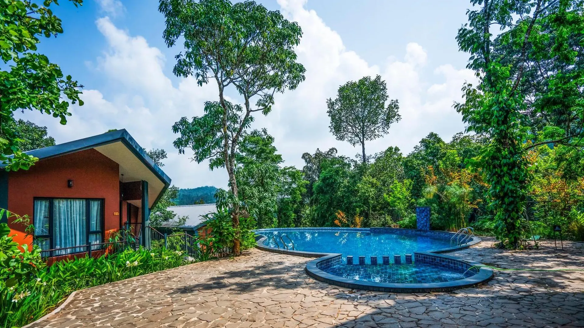 Vyna Hillock Resort And Spa 비티리 0*,  인도